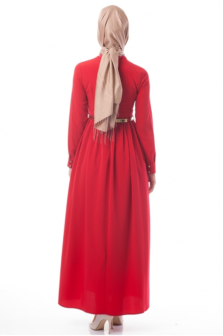 Betül Selvi Kırmızı Elbise