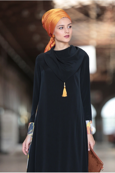 Nilüfer Kamacıoğlu Mendil Yaka Elbise - Siyah