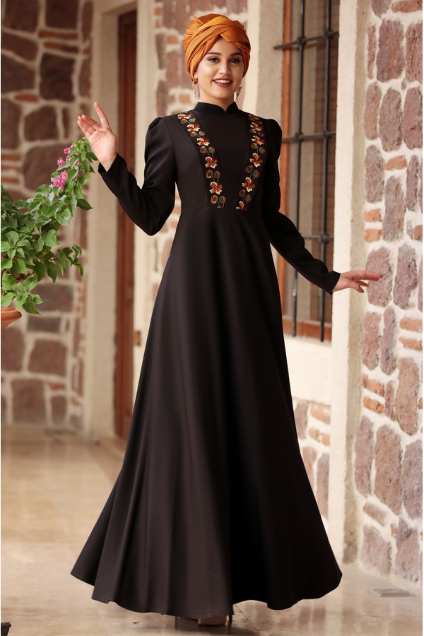 Piennar - Önü Nakışlı Elbise - Siyah