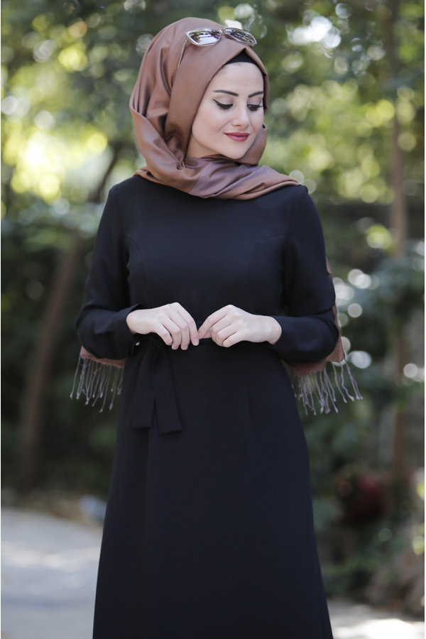 Kışlık Siyah Elbise- Seda Tiryaki